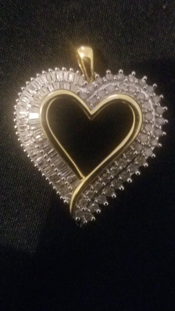 2 Carat Diamond Heart Charm 