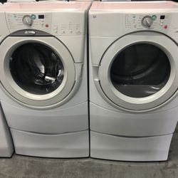 Whirlpool Front Load Washer Dryer Set On Pedestals 