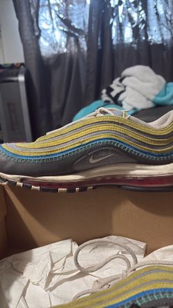 Nike