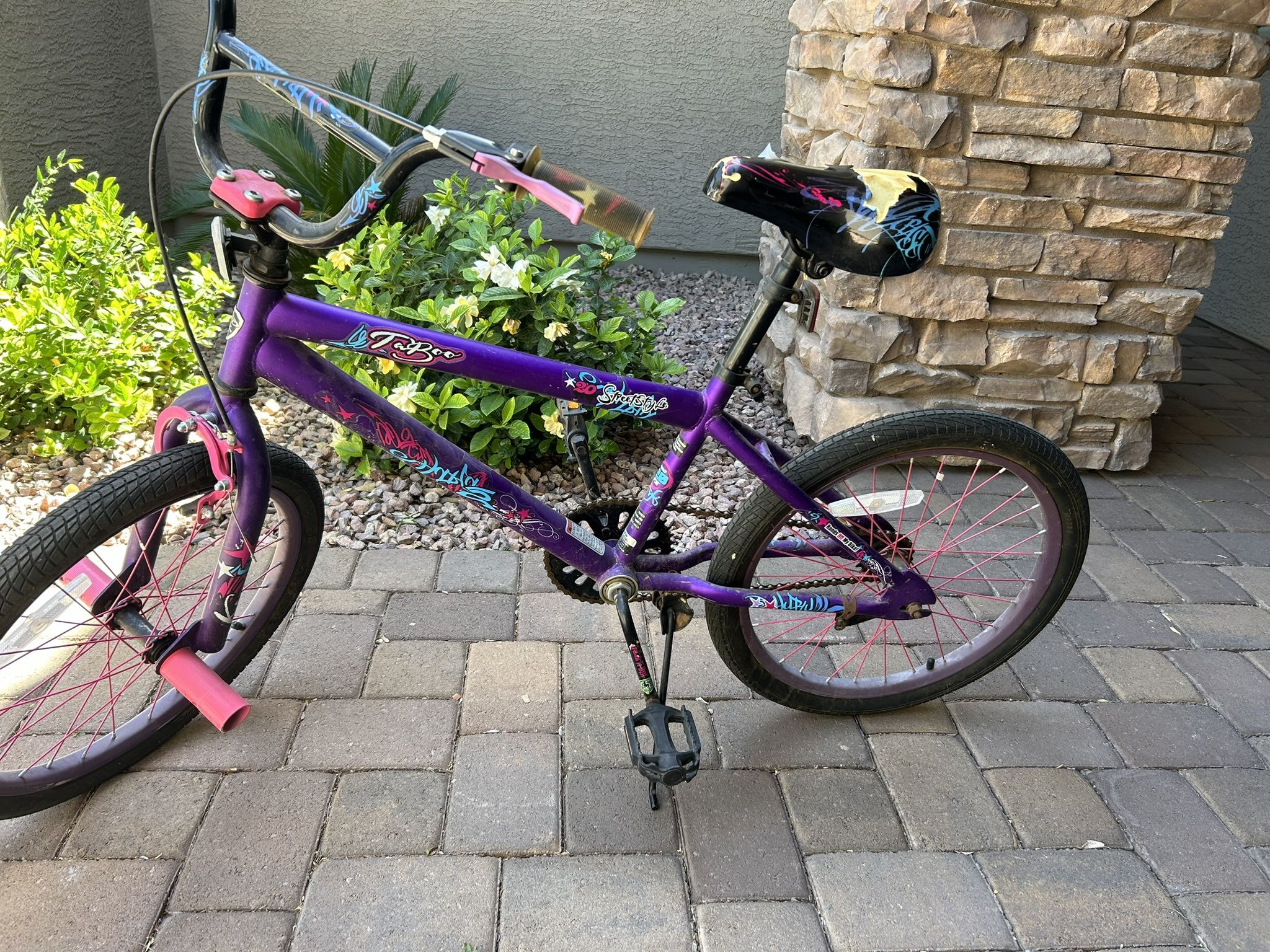 Girls purple Bike