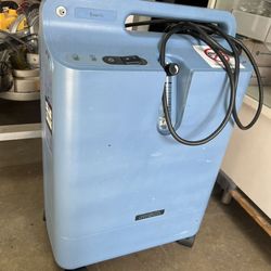 Only 1200 hours Solamente 1200 horas