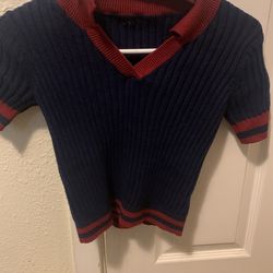 Women’s Shirt Size Small