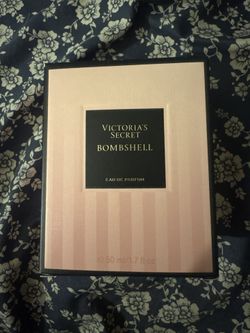Victoria Secret Bombshell Perfume