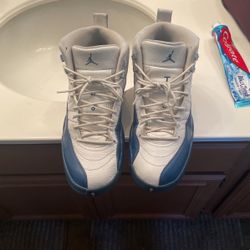 Jordan 12 French Blue 