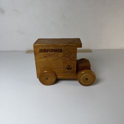 Vintage 1980 Toystalgia Wooden Brinks Armored Truck Coin Bank Storage E-11