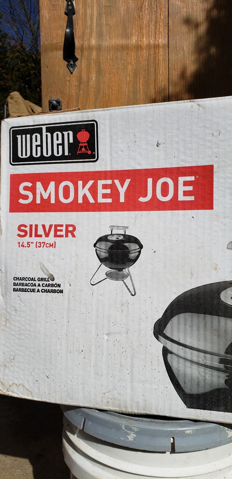 Charcoal grill Weber