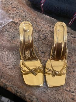Champagne golden heels