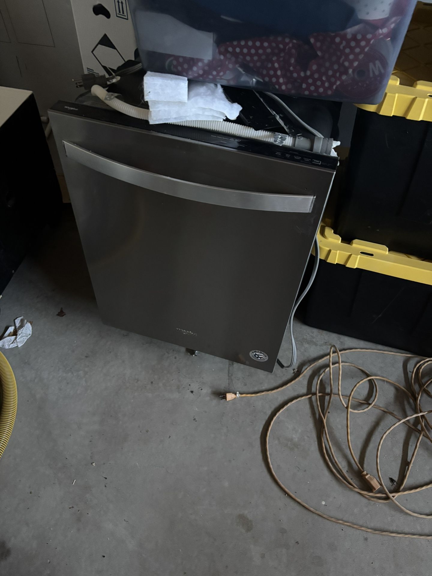 Whirlpool Dishwasher