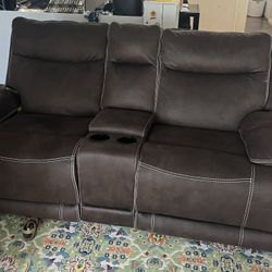 Recliner Loveseat 