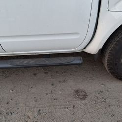 2020 FRONTIER RUNNING BOARDS