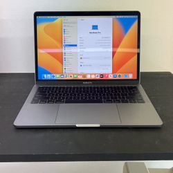 MacBook Pro 13” Retina USB-C