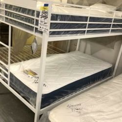 White twin/twin bunk bed $10 down