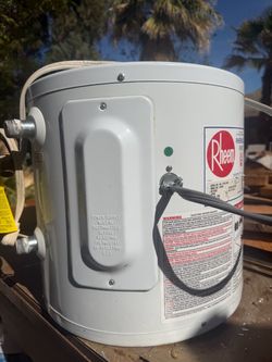 Small Electric water heater (gallons ) )