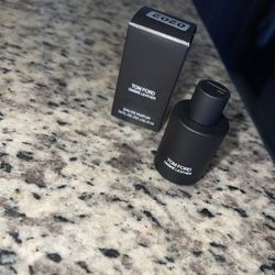Men’s Cologne//***TOM FORD OMBRÉ LEATHER