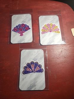 Handmade Hand-Fan Diamond Painting Magnet Set  -3Pack