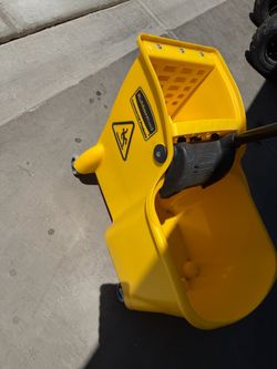 Mopping bucket