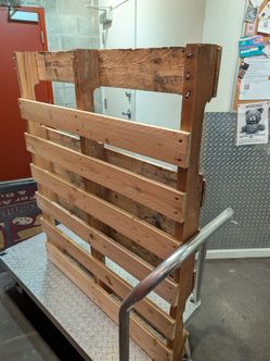 Wooden pallet