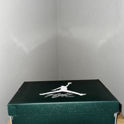 Air Jordan 4 in “Oxidized Green”