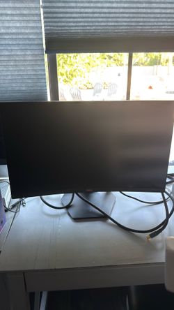 Black Dell Curved Gaming Monitor (180-240hz)
