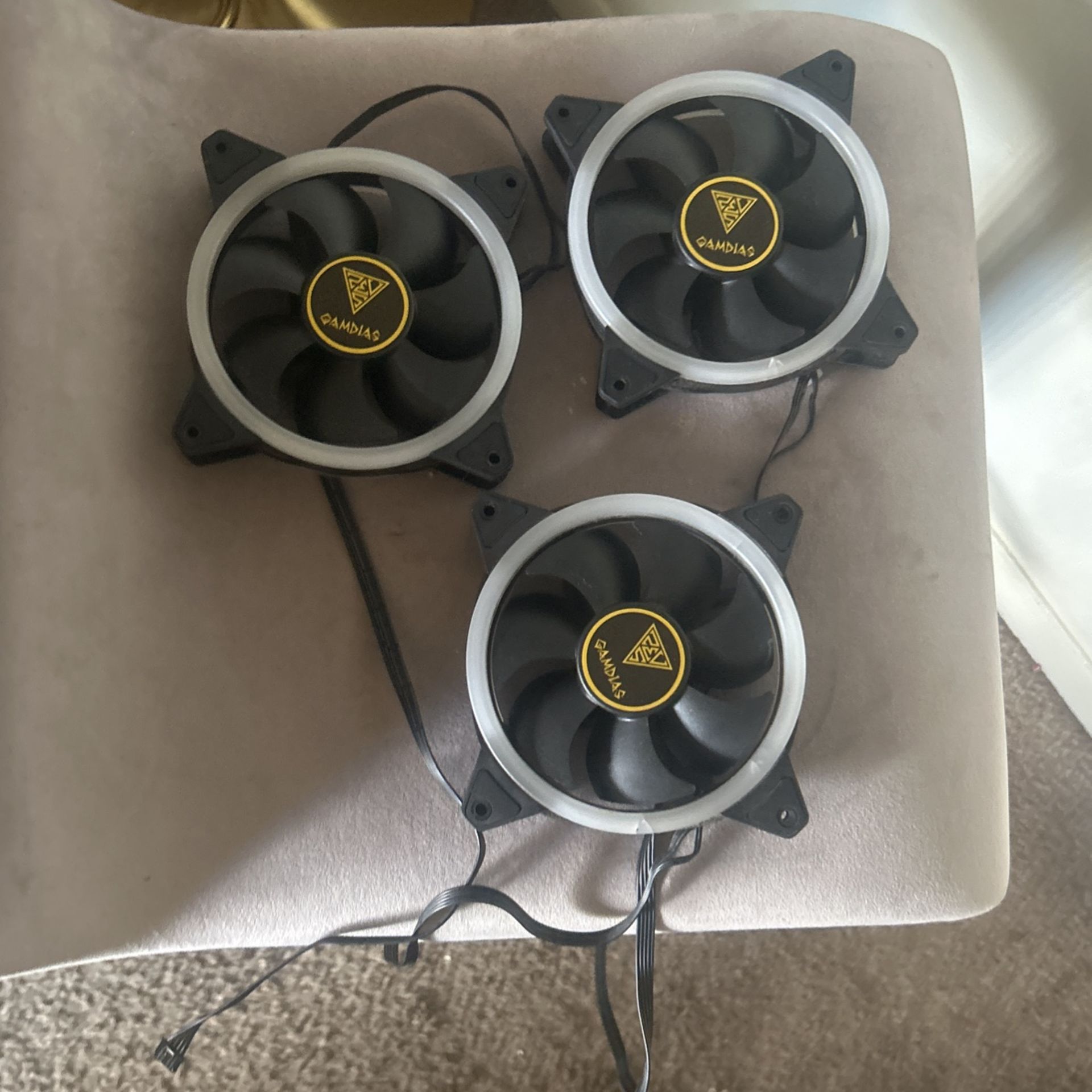 3x GAMDIAS RGB Cooling Fans