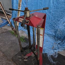 Branick 7400 Struts/springs compressor 