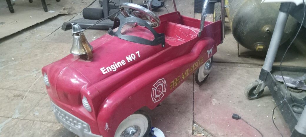 Vintage Push Pettle Fire Truck