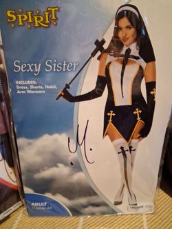 Sexy sister costume.