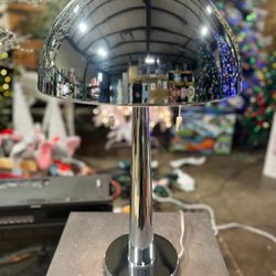 Bridgeport Design Table Lamp