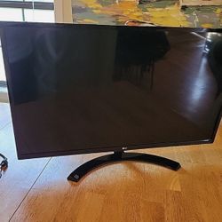 LG 32” Monitor