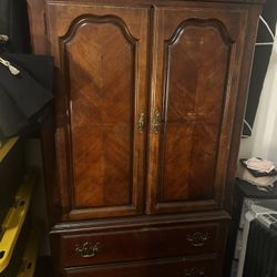 Free Cabinet