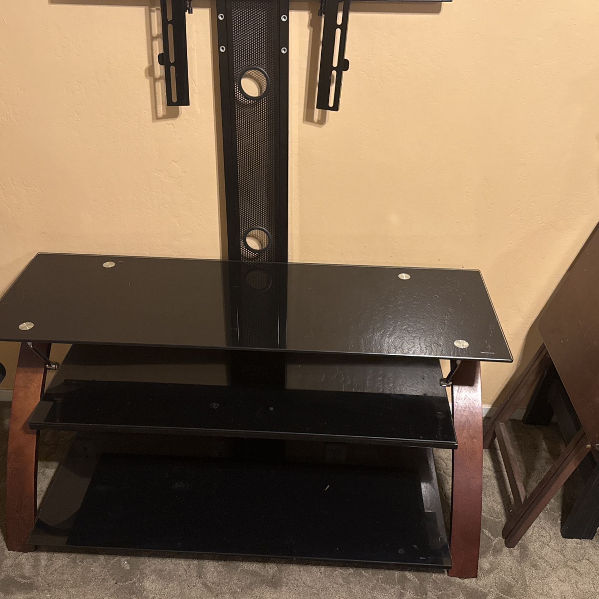 Tv Stand With Mount $50