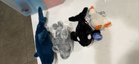 Seaworld plush