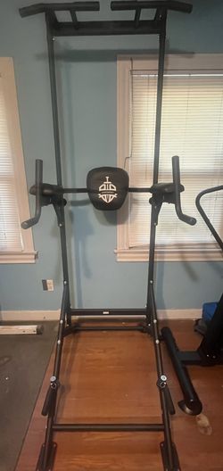 SportsRoyals Power Tower