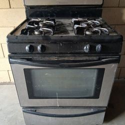 Frigidaire Kitchen Stove 
