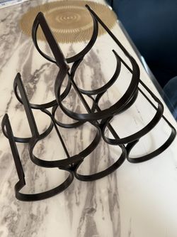 Sturdy Metal Wine Rack