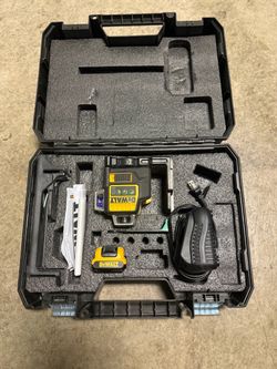 DeWalt 360 Green Beam Laser Level with Case and battery
