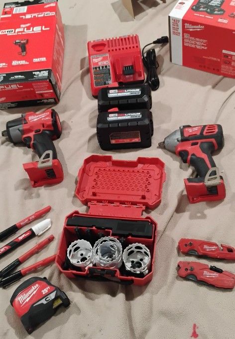 Milwaukee 3/. 1/2 Impact 2 Xc 6.0 Battery's Plus More