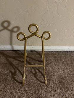13” 1 pc Gold Metal Decorative Easel Stand