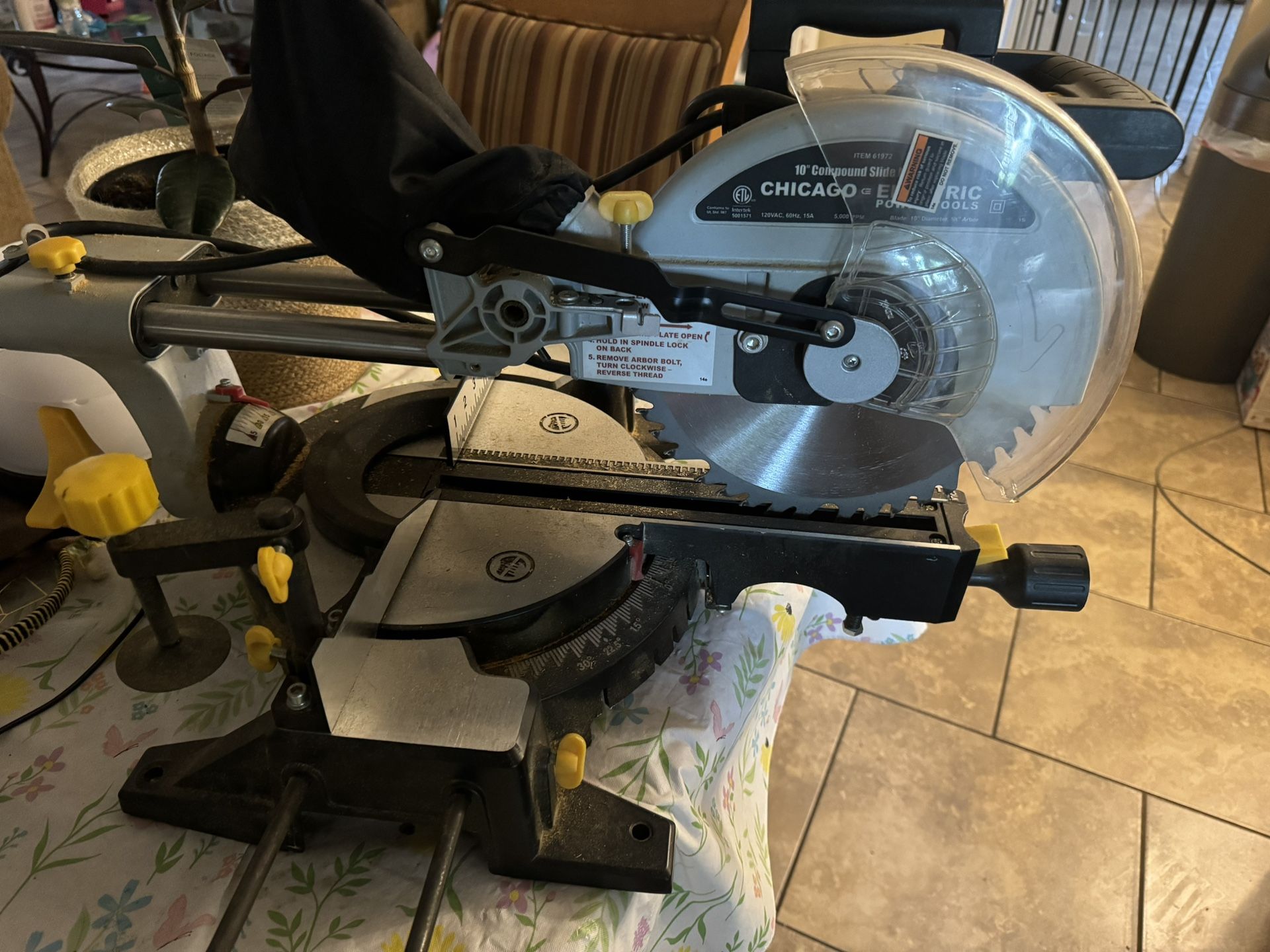 Chicago Table Saw