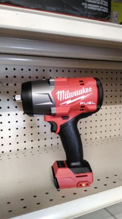 MILWAUKEE M18 FUEL 1/2" HIGH TORQUE IMPACT (TOOL ONLY)