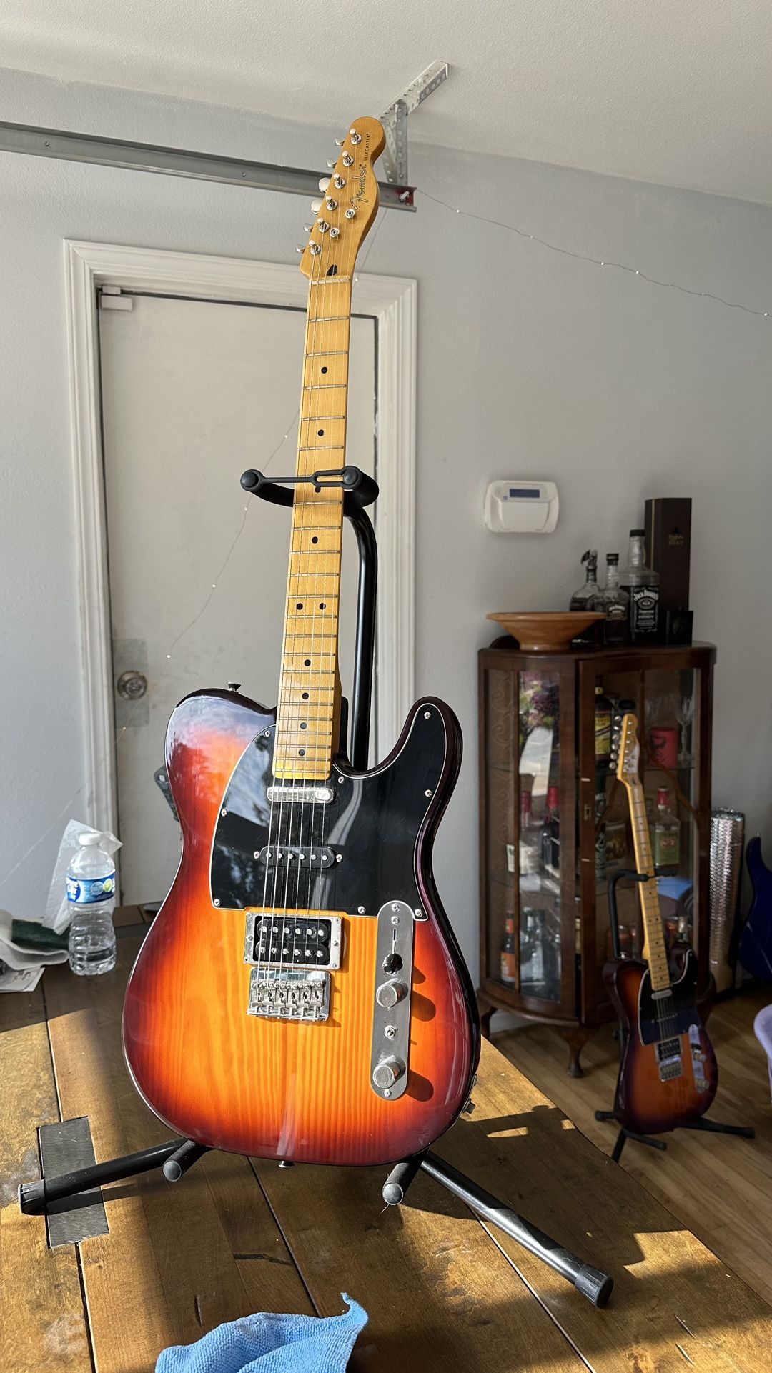 Fender Modern Telecaster 