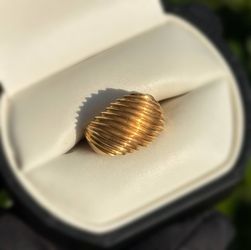 Jewelry 14k solid yellow gold shell shape ring size 3.50