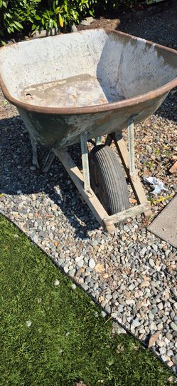 Wheelbarrow
