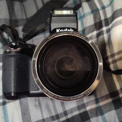 PixPro Kodak Digital Camera 