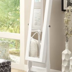 Batista Cheval Mirror With Jewelry Storage, White