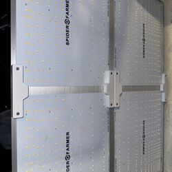 Spider Farmer SF4000 LED Grow Light