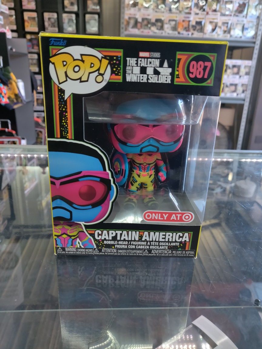 Funko Pop Black Light Captain America #987