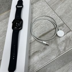 Apple Watch Series 4