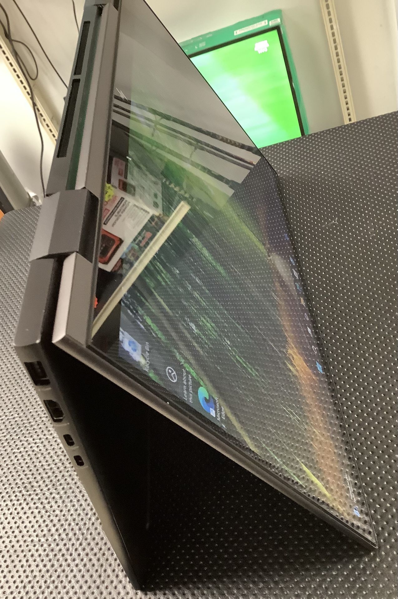 Hp Envy X360 2in 1 Laptop 16GB Ram Touchscreen . COME TO OUR STORE TABLETS, COMPUTERS GAMES AND MORE