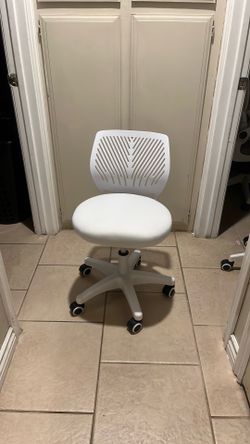 Desk chair
